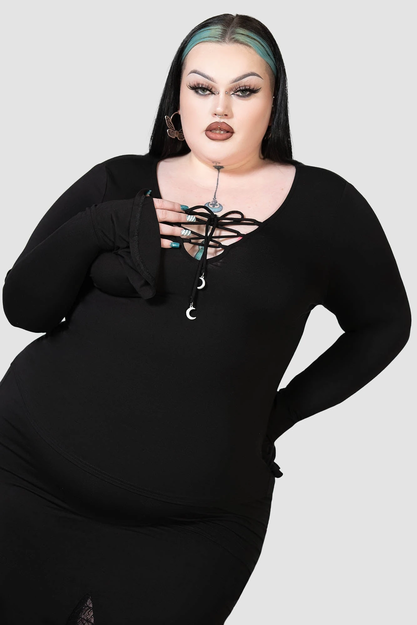 Killstar Auri Plus Size Lace-Up Top with Bell Sleeves 2 Killstar Auri Plus Size Lace-Up Top with Bell Sleeves - Image 2
