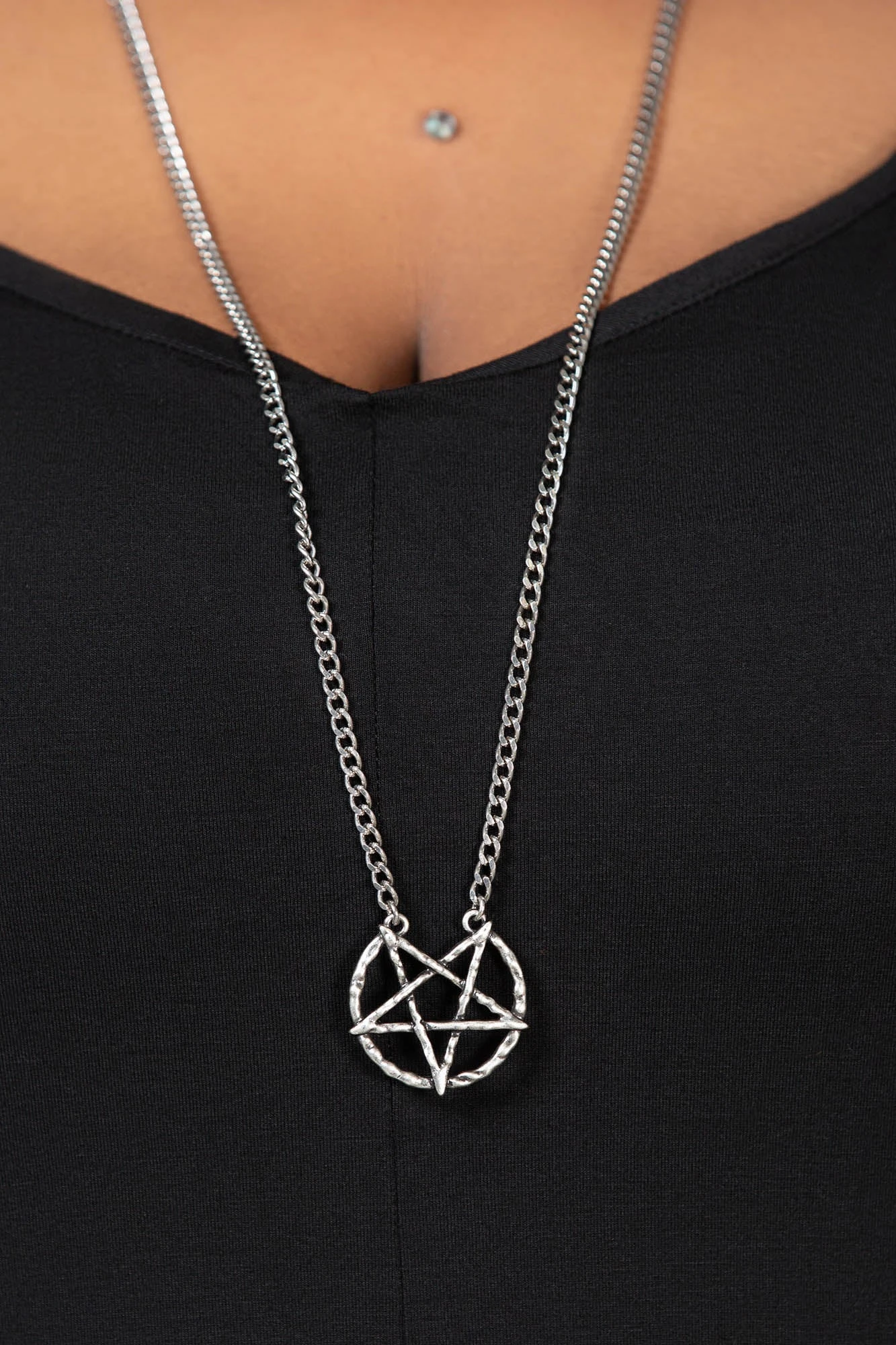 KILLSTAR Broken Seal Pentagram Necklace 2 KILLSTAR Broken Seal Pentagram Necklace - Image 2