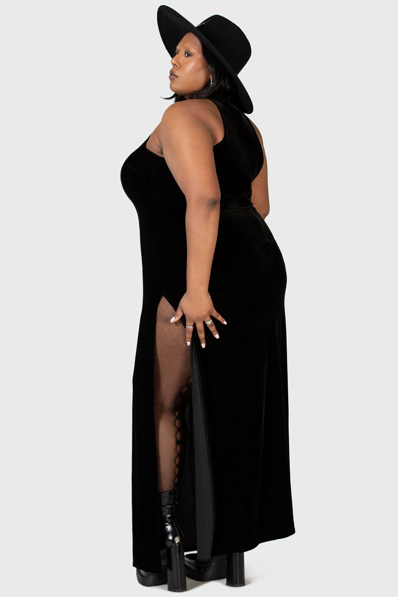 KILLSTAR Castella Maxi Dress 7 KILLSTAR Castella Maxi Dress - Image 7