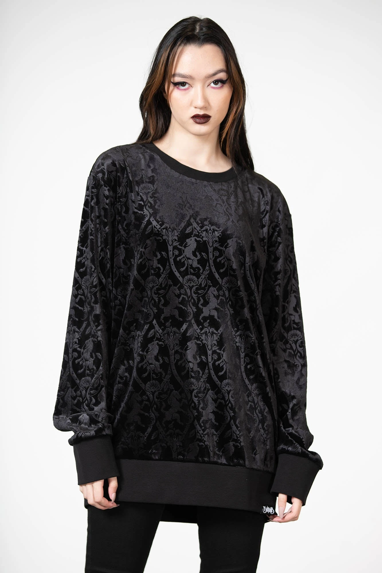 KILLSTAR Ealhswith Embossed Velvet Sweatshirt 1 KILLSTAR Ealhswith Embossed Velvet Sweatshirt
