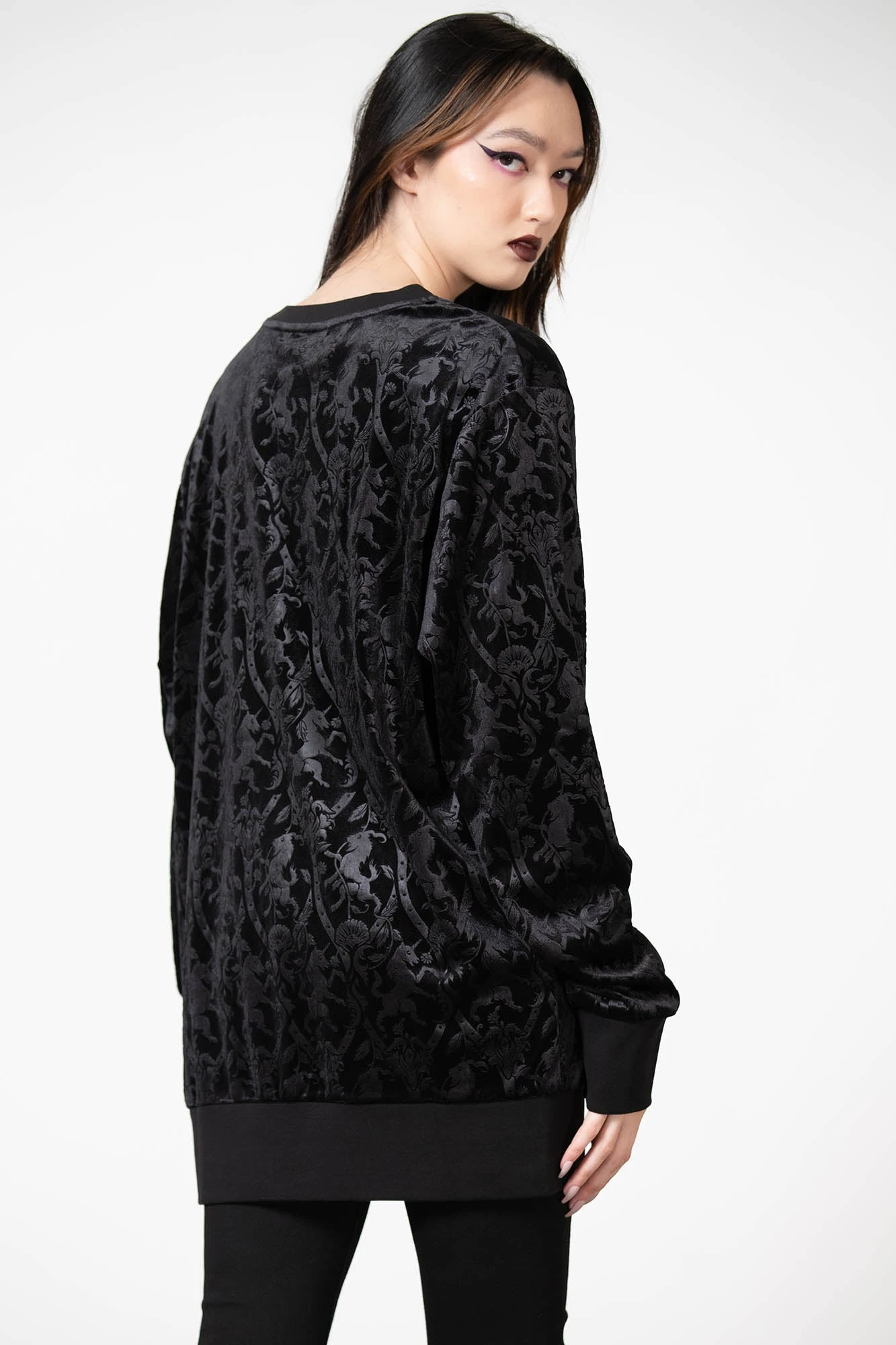 KILLSTAR Ealhswith Embossed Velvet Sweatshirt 5 KILLSTAR Ealhswith Embossed Velvet Sweatshirt - Image 5