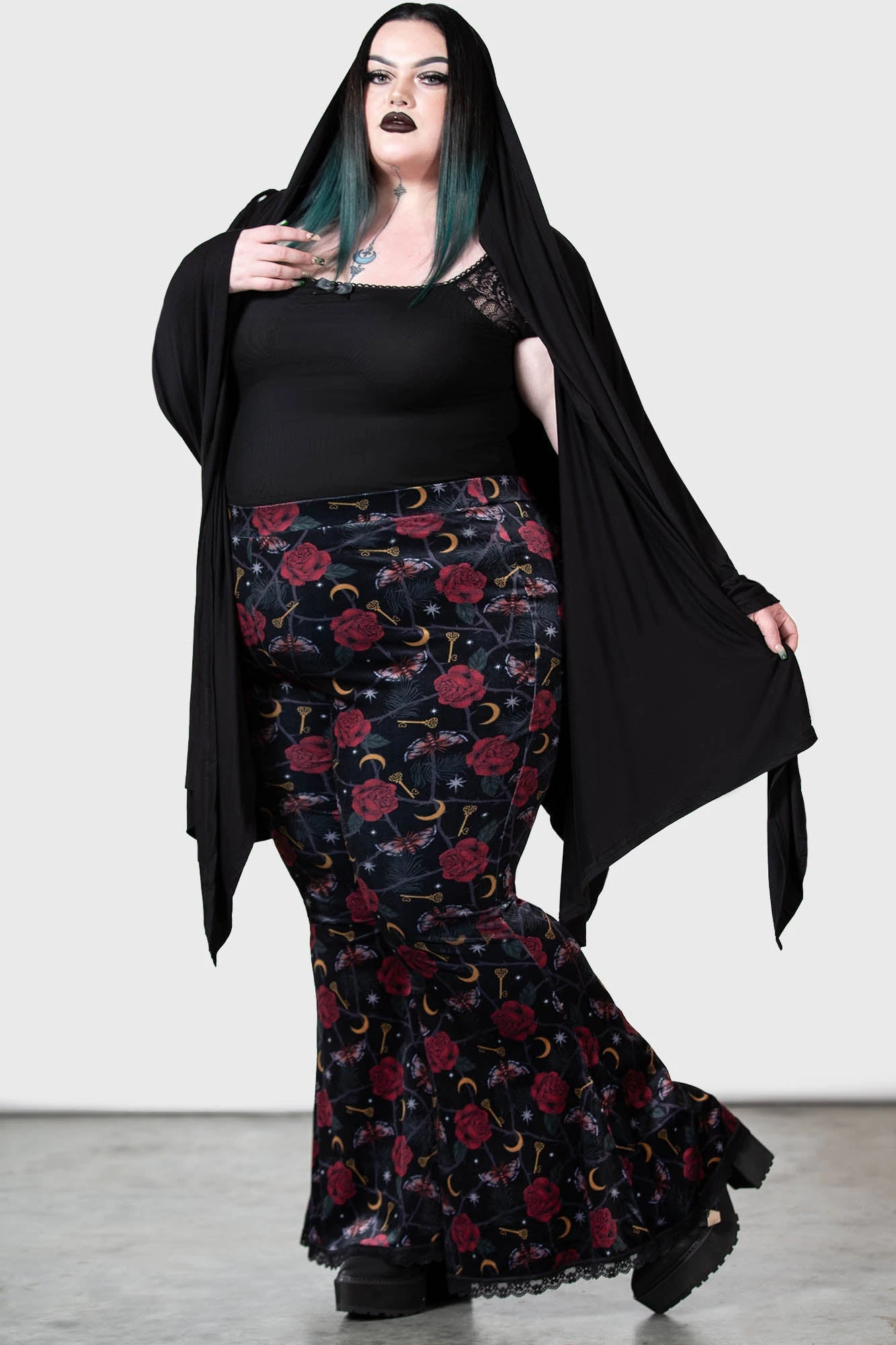 KILLSTAR Glinda Plus Size Velvet Flared Leggings 1 KILLSTAR Glinda Plus Size Velvet Flared Leggings
