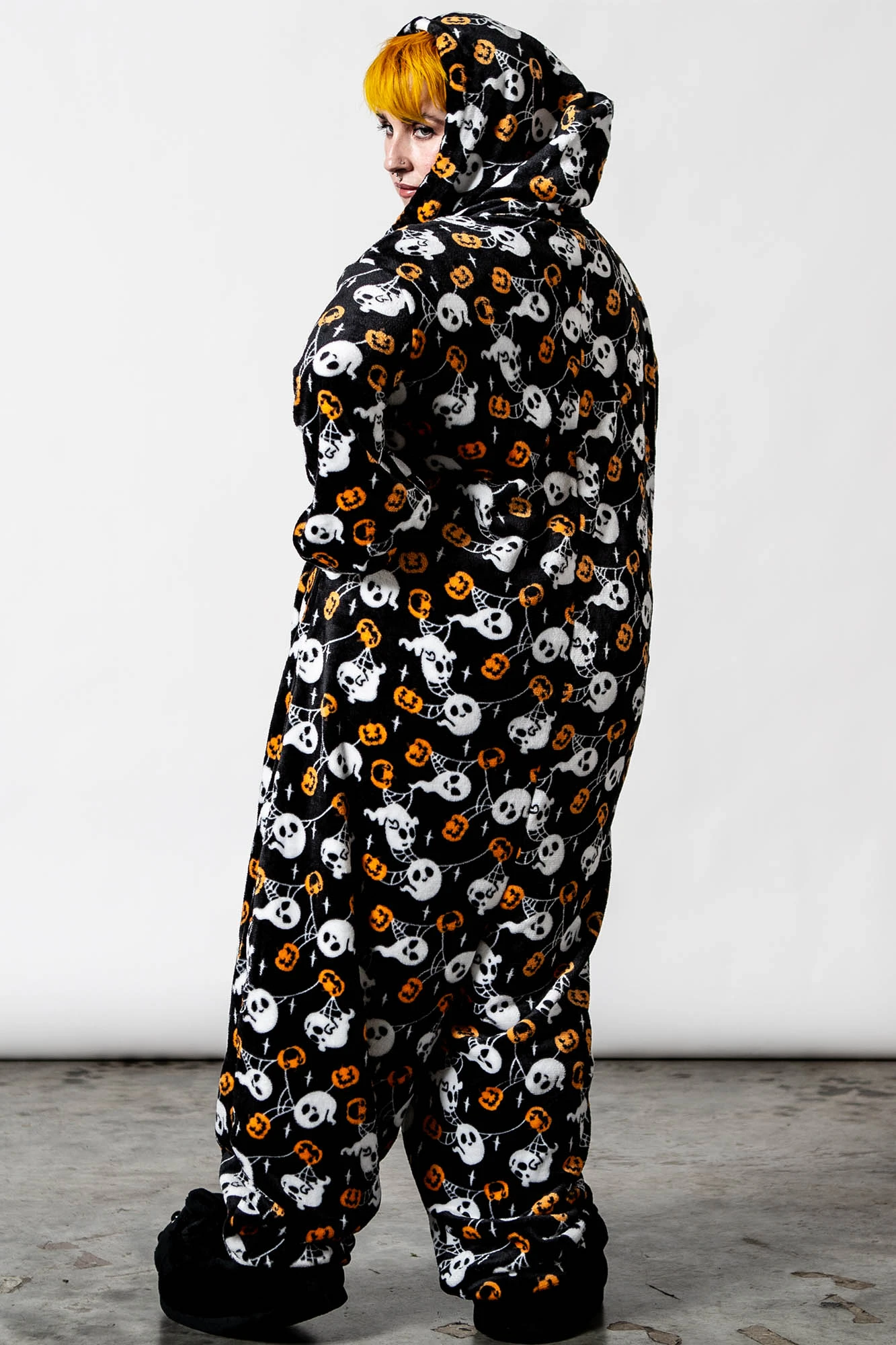 KILLSTAR Haunted Pumpkin Oversized Plus Size Onesie 2 KILLSTAR Haunted Pumpkin Oversized Plus Size Onesie - Image 2