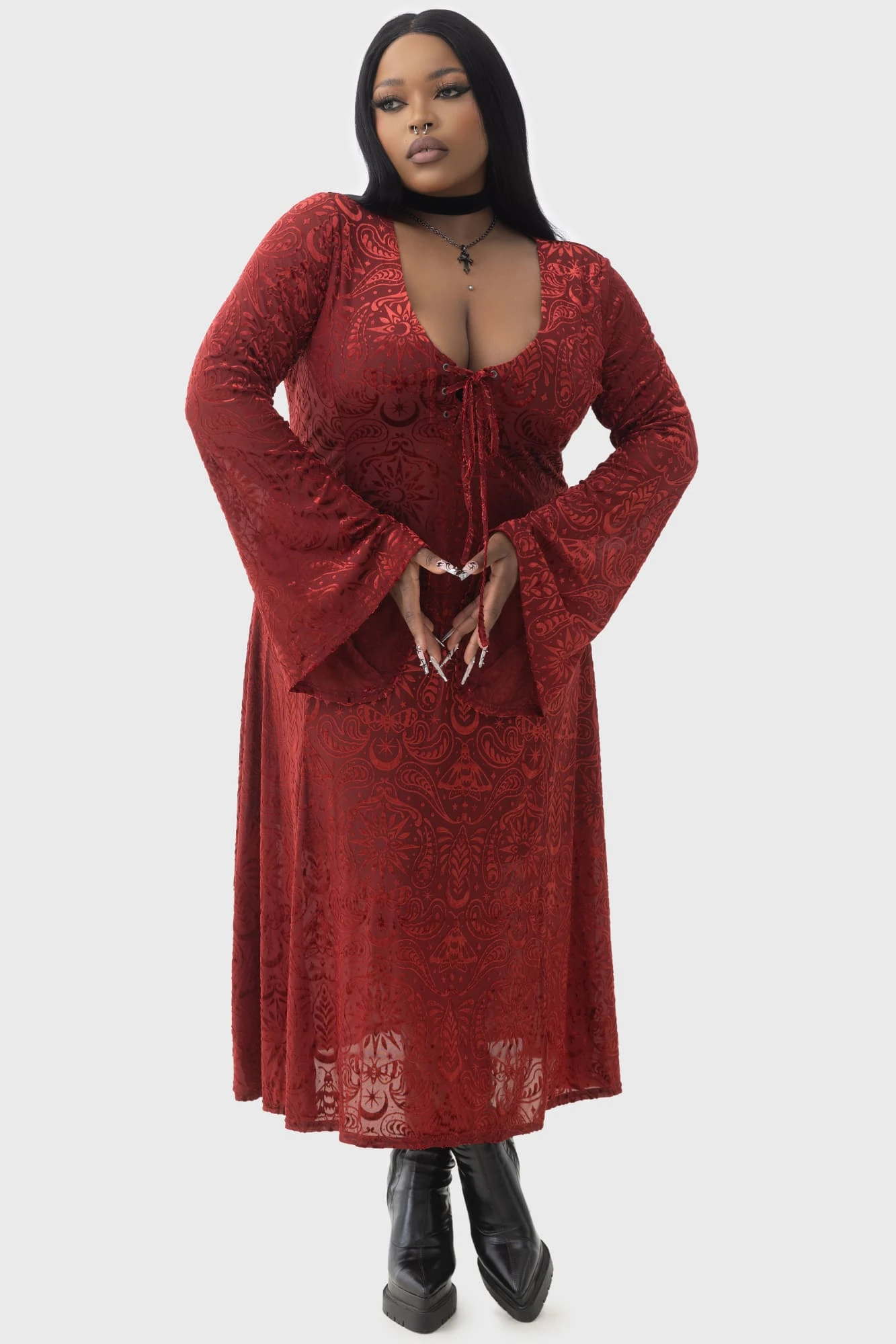 KILLSTAR Lepidoptera Burnout Velvet Midi Dress 7 KILLSTAR Lepidoptera Burnout Velvet Midi Dress - Image 7