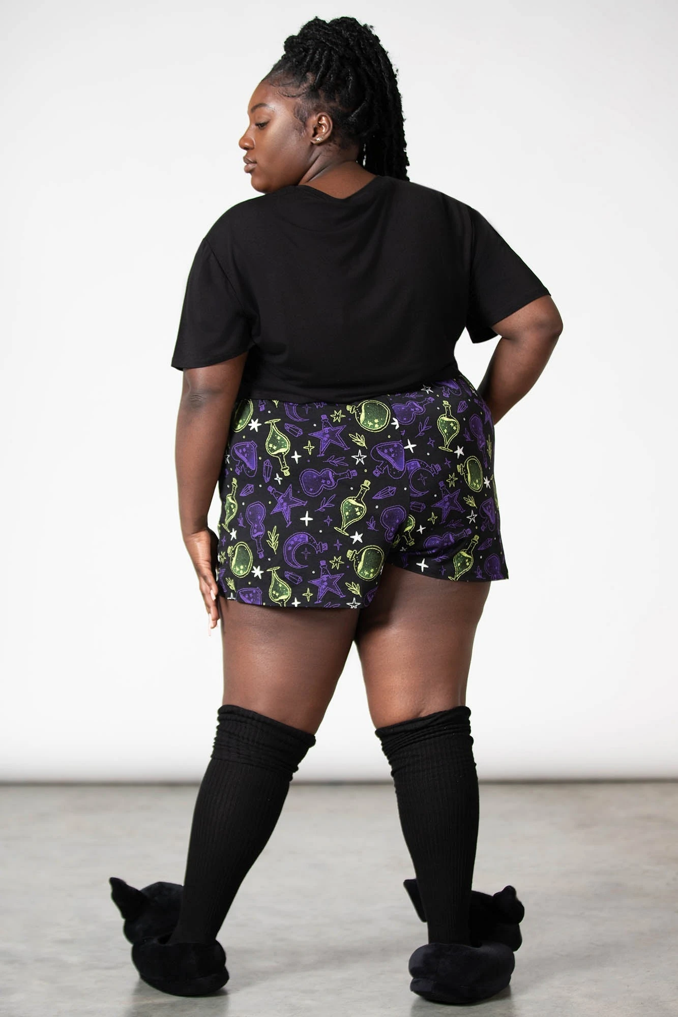 Killstar Magic Chill Plus Size Crop Top - Graphic Relaxed Tee 2 Killstar Magic Chill Plus Size Crop Top - Graphic Relaxed Tee - Image 2