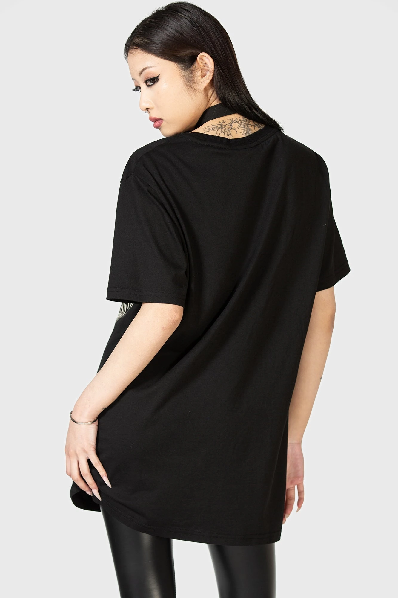 KILLSTAR x Twin Temple Sanguine Graphic T-Shirt 5 KILLSTAR x Twin Temple Sanguine Graphic T-Shirt - Image 5