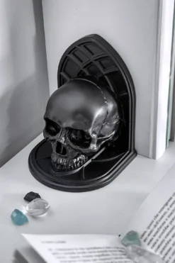 Skull Bookends