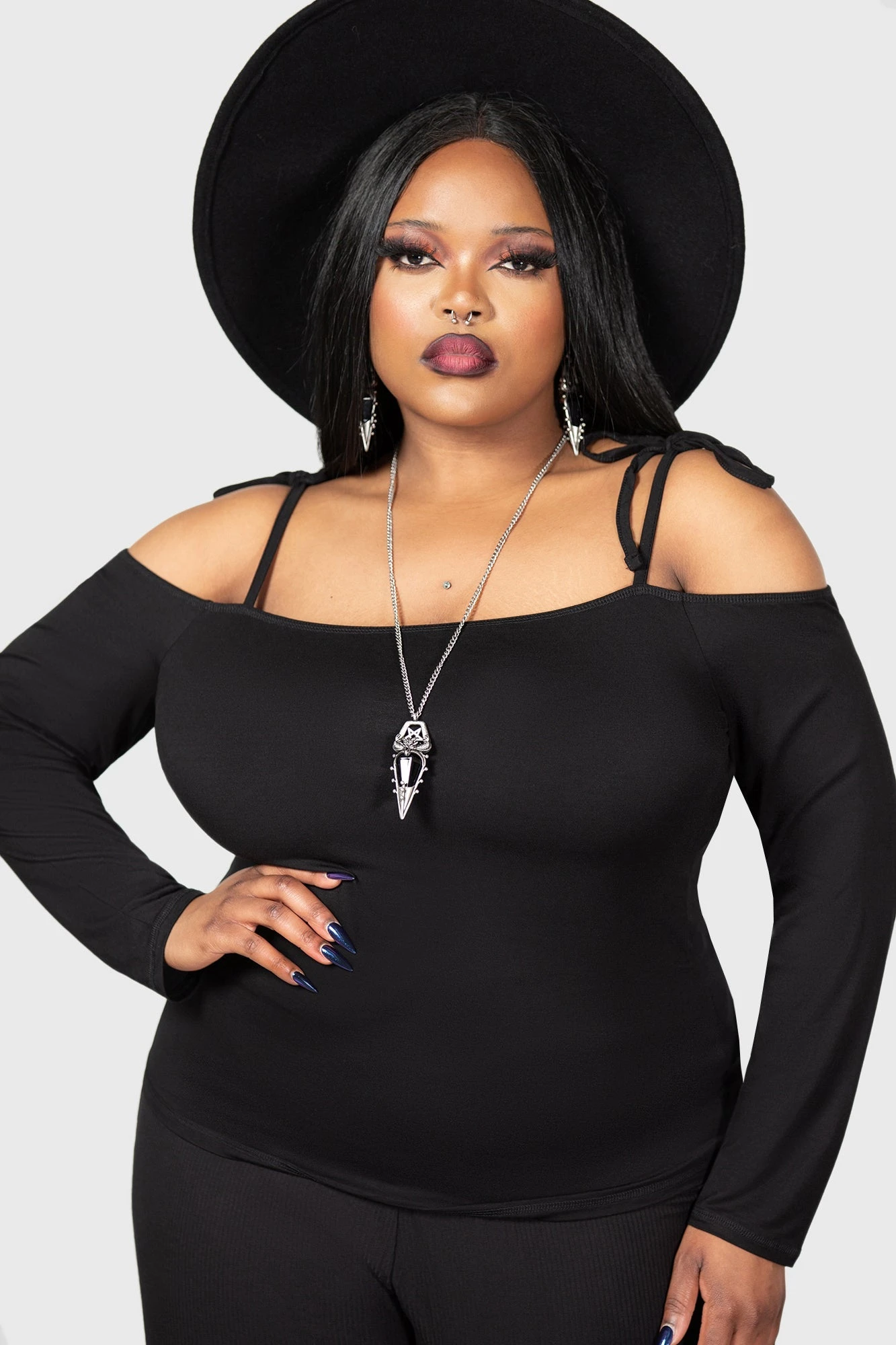 KILLSTAR Withering Wench Plus Size Bardot Top 1 KILLSTAR Withering Wench Plus Size Bardot Top